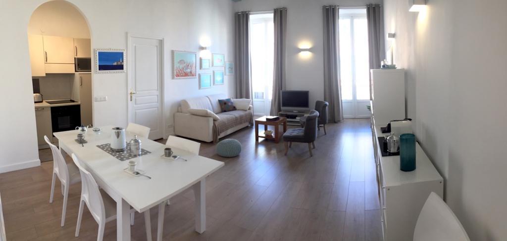 2 Bedrooms Appartement In Central Location On The Famous Place Massena Nice Exterior foto